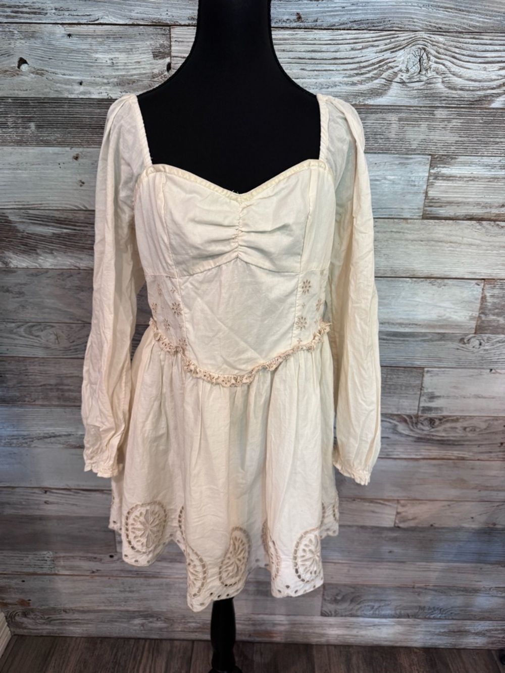 American Eagle Outfitters Cream Long-Sleeve Mini Dress